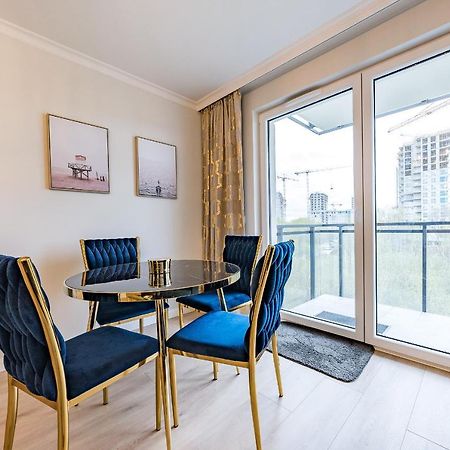 Ferienwohnung Apartament Nowa Letnica, Osiedle Latarnikow Danzig Exterior foto